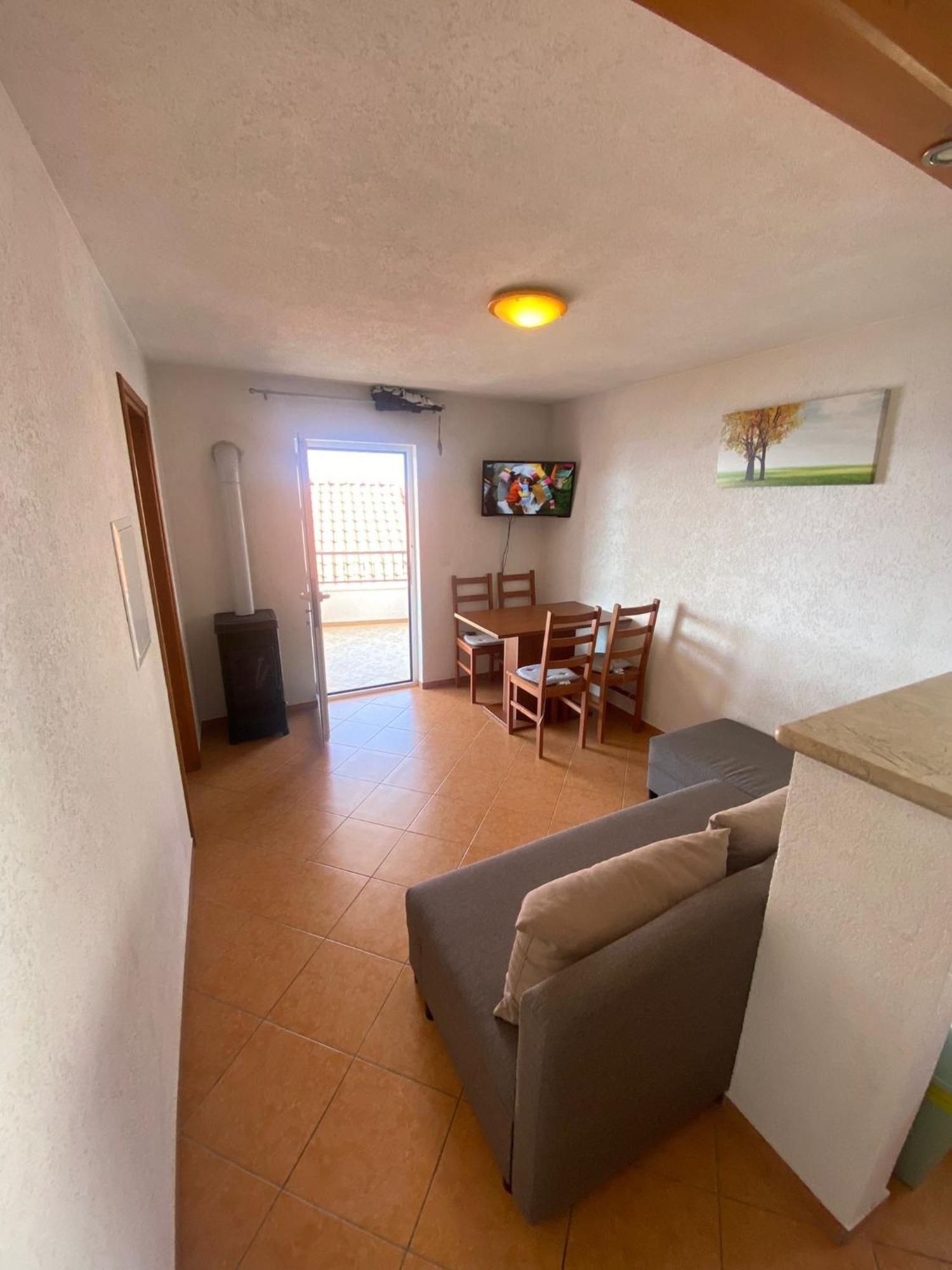 Seaside Secluded Apartments Cove Tvrdni Dolac, Hvar - 12655 Gdinj Pokój zdjęcie
